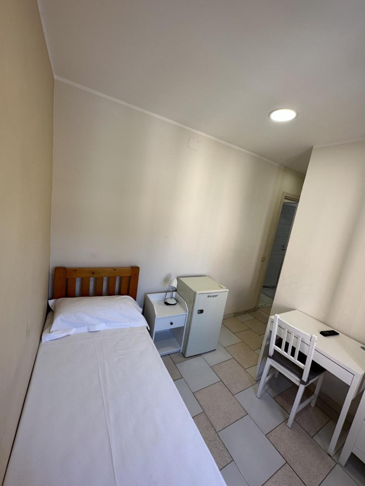 Hotel Le Rose Tivoli Terme Buitenkant foto