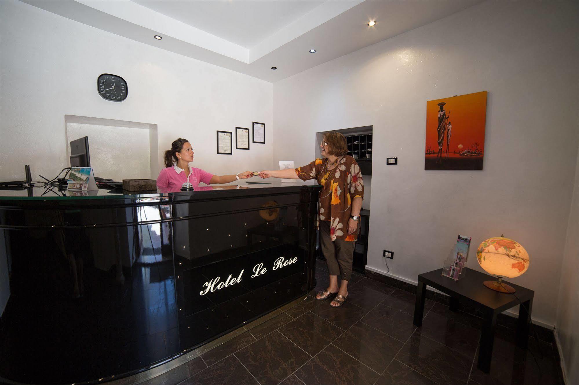 Hotel Le Rose Tivoli Terme Buitenkant foto